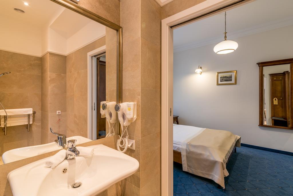 Boutique Brajt Wroclaw Hotel Buitenkant foto